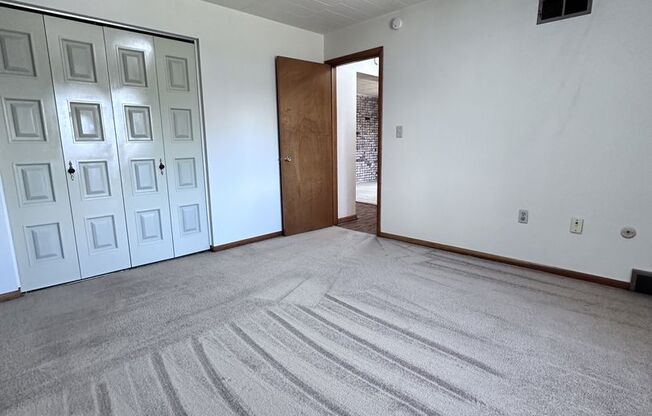 1045 Turnpike St.