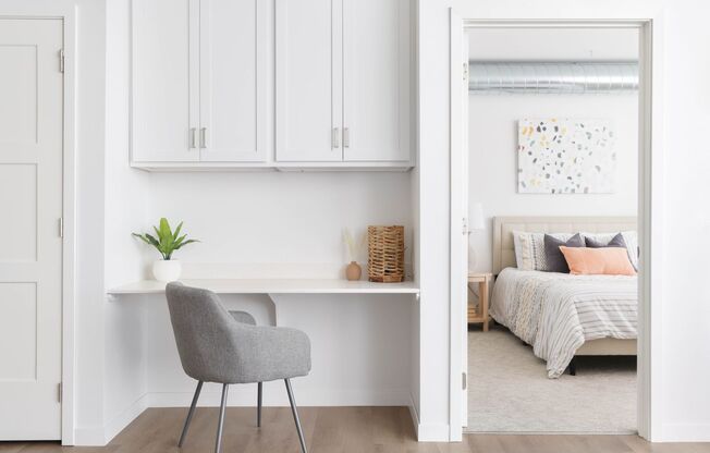 3 beds, 2 baths, 1,384 sqft, $1,850, Unit 201