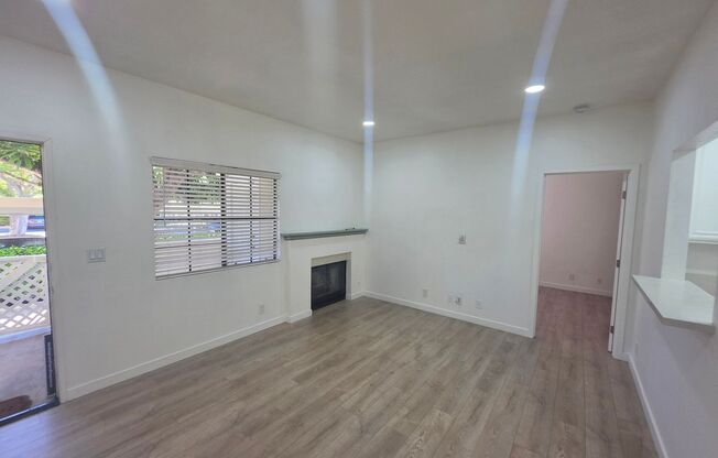 Lower: 2 Bedroom 2 Bath