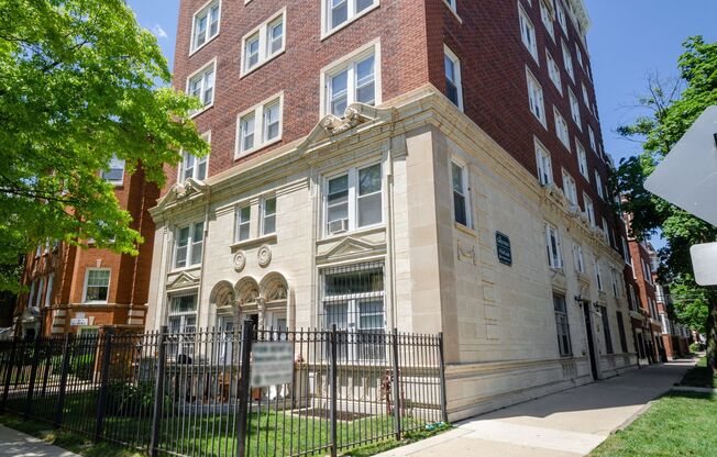 2 beds, 1 bath, 500 sqft, $1,750, Unit 7456-3C