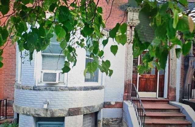 77 WESTLAND AVE