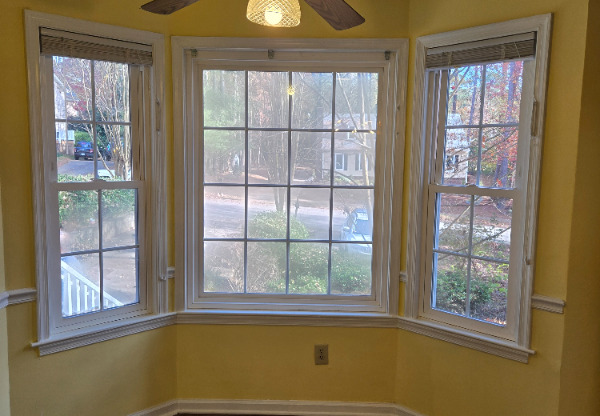 6921 GLENDOWER