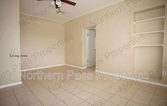 3922 N Piedras