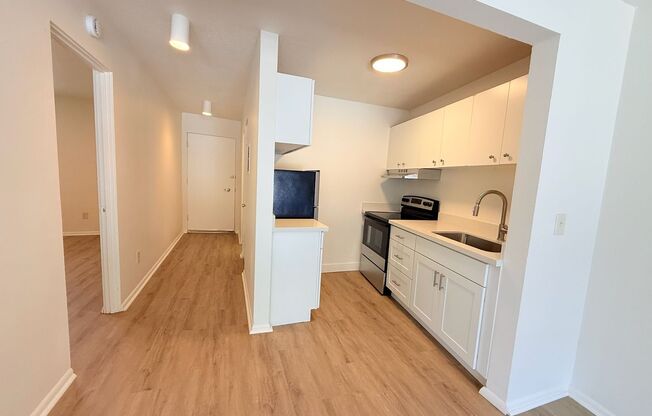 1 bed, 1 bath, 624 sqft, $1,710, Unit 202