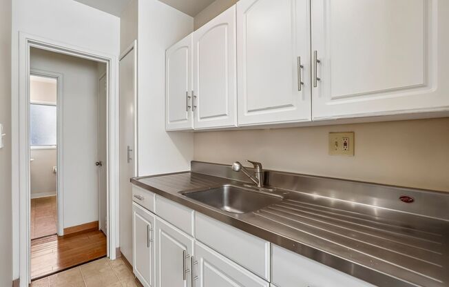 Alexander’s Place at 1625 H ~ Discover Timeless Charm in the Heart of it All!