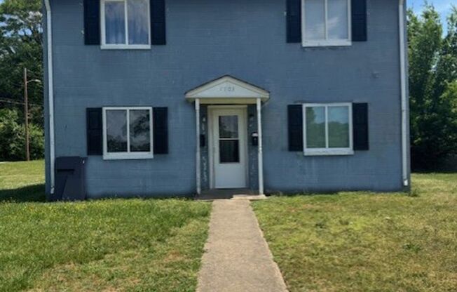 1703 Lamb Ave