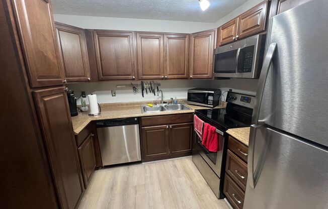 1 bed, 1 bath, $1,400, Unit # 19