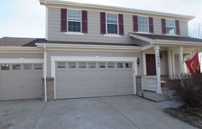 Beautiful 2-Story Home with 3-Car Attached Garage in Buffalo Mesa