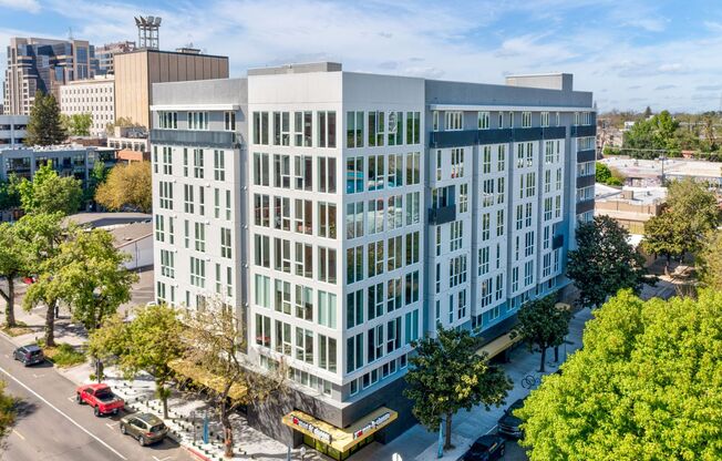 1 bed, 1 bath, 607 sqft, $2,200, Unit 213