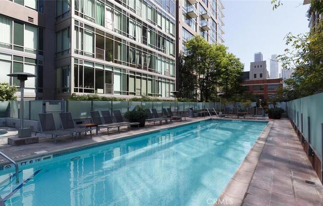 1 bed, 1 bath, 700 sqft, $2,750, Unit 1213