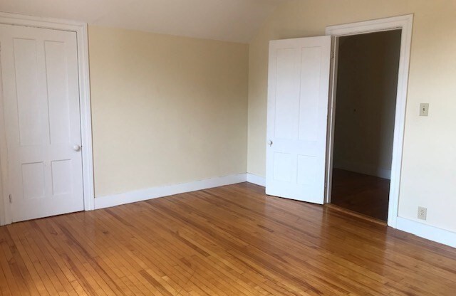 2 beds, 1 bath, 1,500 sqft, $2,150, Unit 3