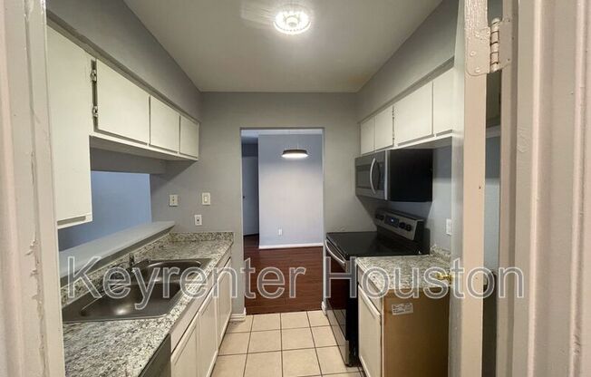 12607 ASHFORD MDW DR