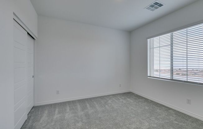 3 beds, 3 baths, $2,750, Unit UNIT 1140