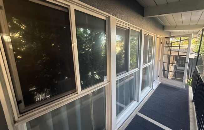 9017 Harratt St in the Heart of West Hollywood!