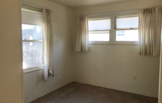 1 bed, 1 bath, 620 sqft, $2,000