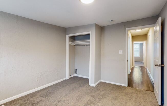 2 beds, 1 bath, $1,399