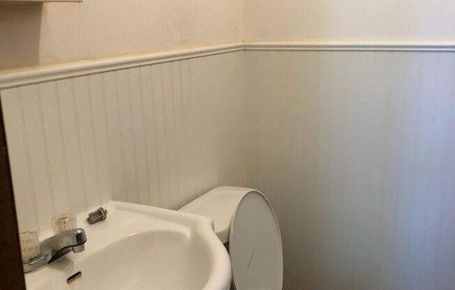 Studio, 1 bath, $675