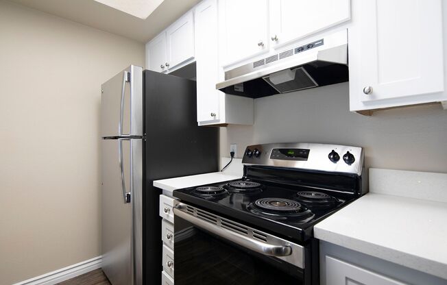 1 bed, 1 bath, 844 sqft, $2,595, Unit 207