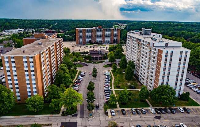 Willoughby Hills, Ohio highrise apartments