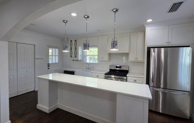 4 Bedroom/3 Bathroom House For Lease--Two Blocks from TCU Campus!