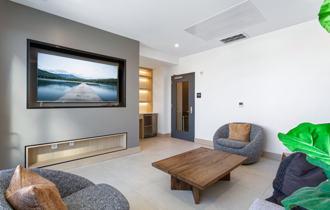 1 bed, 1 bath, 572 sqft, $2,395, Unit 104