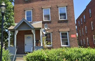 528 Broad Street