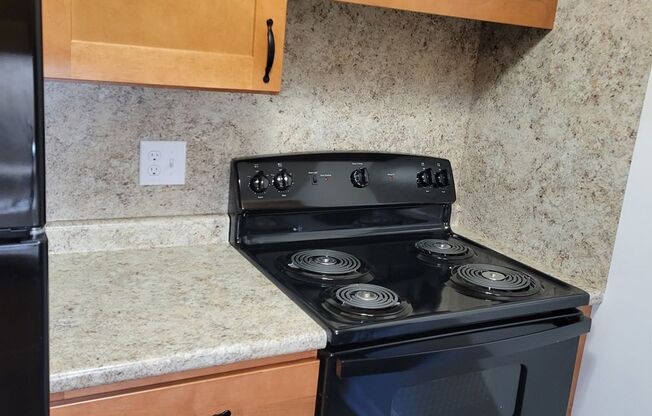 1 bed, 1 bath, 682 sqft, $1,280, Unit GL27003