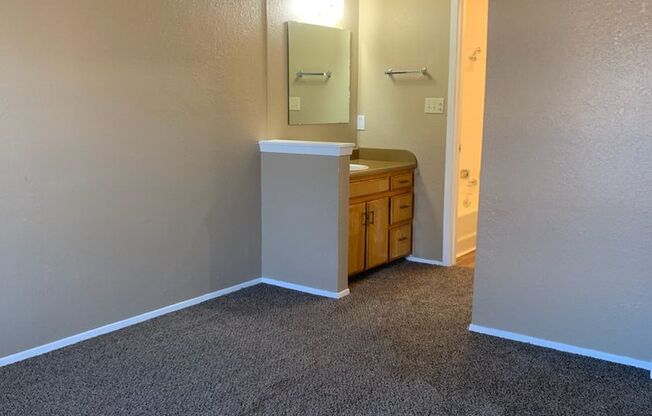 1 bed, 1 bath, 532 sqft, $700, Unit Apt 203