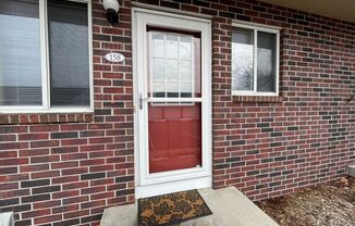 3 beds, 1.5 baths, $1,695