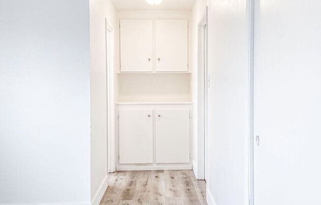 1 bed, 1 bath, 650 sqft, $1,400, Unit 08