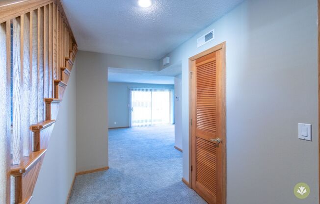 3 beds, 1.5 baths, 1,480 sqft, $1,575, Unit WC-6