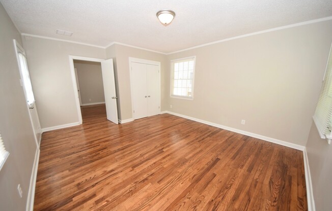 3 beds, 1 bath, $1,485