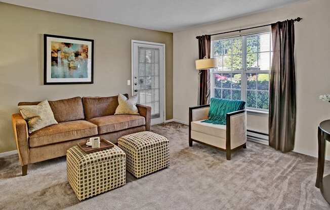 Welcome to Breckenridge Apartment Homes