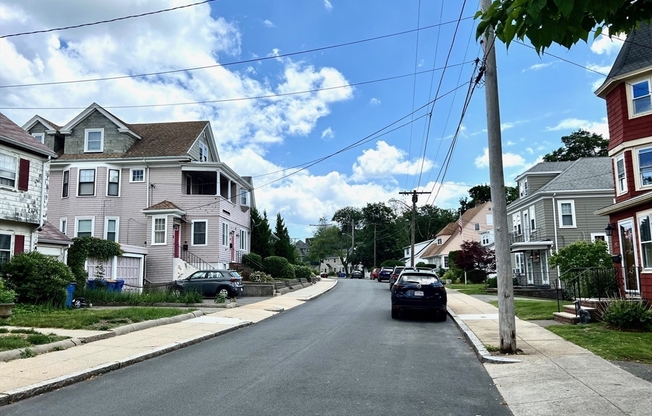 100 QUINCY AVE