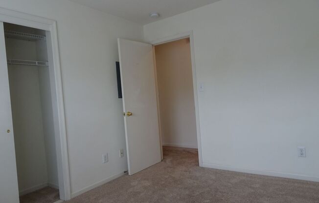 2 beds, 2 baths, $1,700