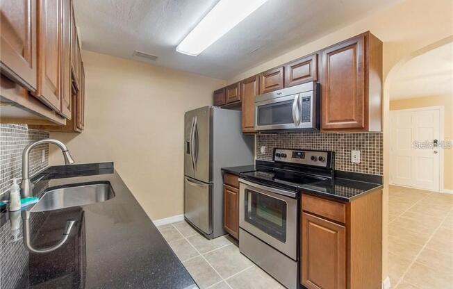 2626 34 AVE N