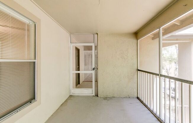974 Leeward Place Unit 305