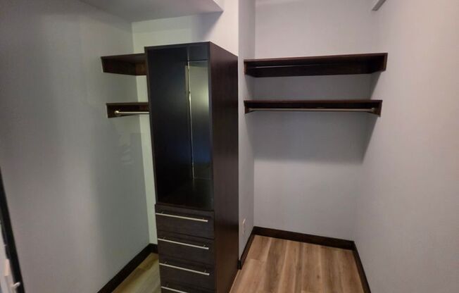 Studio, 1 bath, 336 sqft, $945, Unit 316-304
