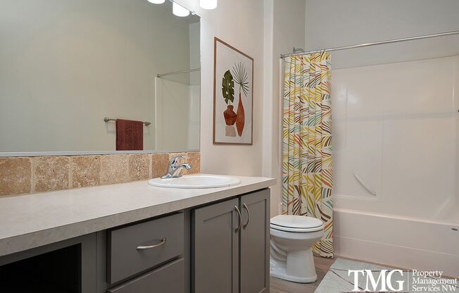 2 beds, 2 baths, 825 sqft, $1,599, Unit 2-07A