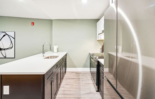 2 beds, 2 baths, 870 sqft, $1,795, Unit D03