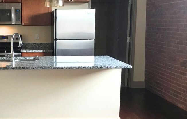 Studio, 1 bath, 505 sqft, $1,150, Unit 403