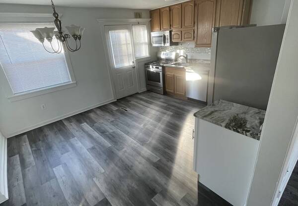 2036 JASMINE RD