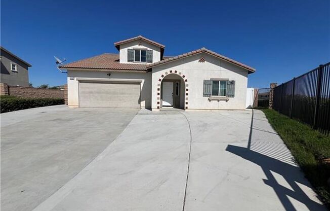 Spacious 6-Bedroom Home for Rent Near Greer Ranch & Loma Linda Hospital