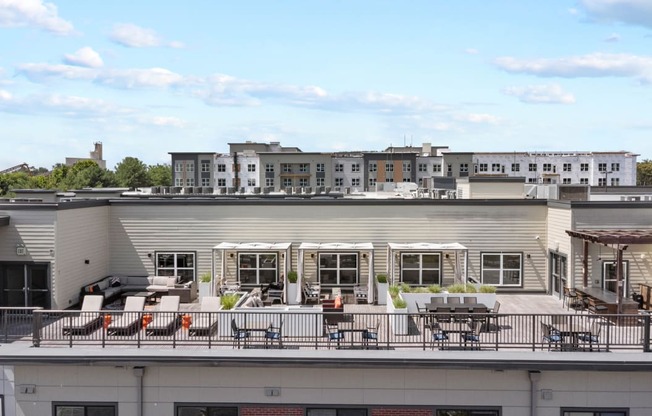 a view of the rooftop patio at the m on hennepin apartments in minneapolis