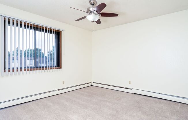 2 beds, 1 bath, 938 sqft, $1,345, Unit 781-301