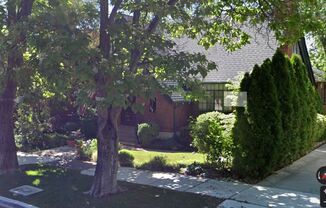 DUPLEX - NOSTALGIC - OLD SOUTHWEST - ON-SITE LAUNDRY