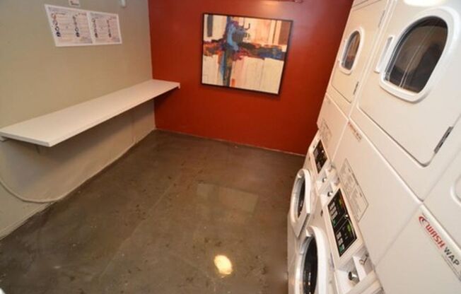 Studio, 1 bath, 480 sqft, $1,595, Unit 100