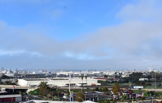 2 beds, 1 bath, $2,100, Unit UNIT 909