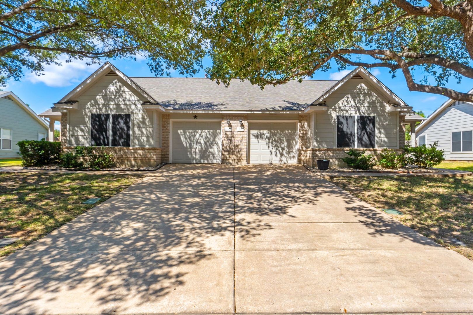 160 Prairie Springs Loop Georgetown, TX 78626