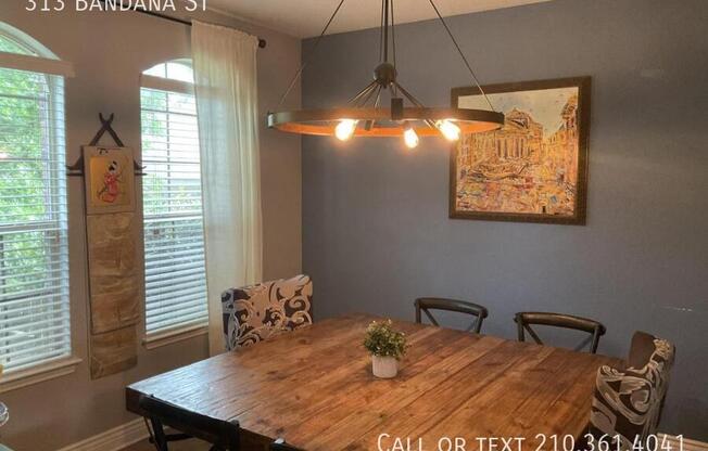 313 BANDANA ST